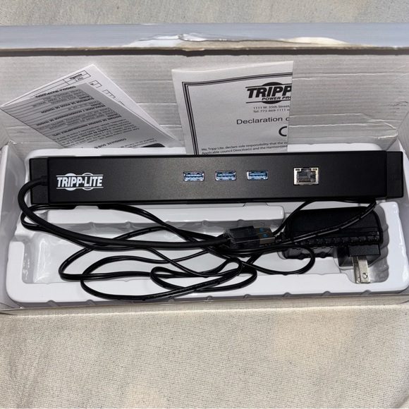 Tripp-Lite U342-GU3‎ | USB 3.0 Docking Station for Microsoft Surface and Surface - Picture 1 of 5